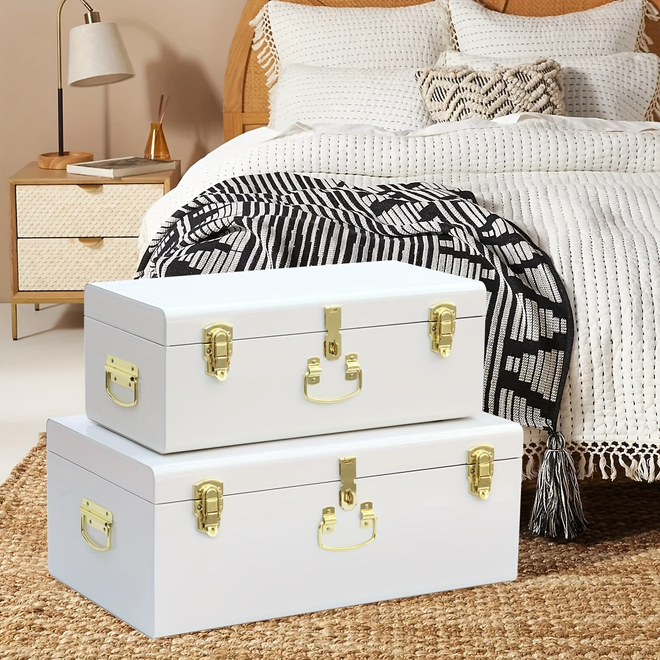 Metal Trunks For Home Set Of 2pcs Decorative Metal Box Storage Metal Trunks College Dorm Chest With Lock Hole, Equipped With Hardware Buckles And Handles, For Home, Bedroom Organization, For Home Decoration, 23.7X14.2X9.5 Inches (White)